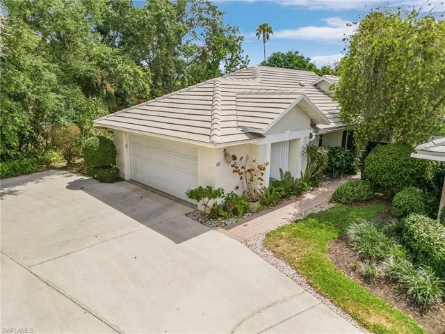 Newer roof and x flood zone keeps your insurance costs down