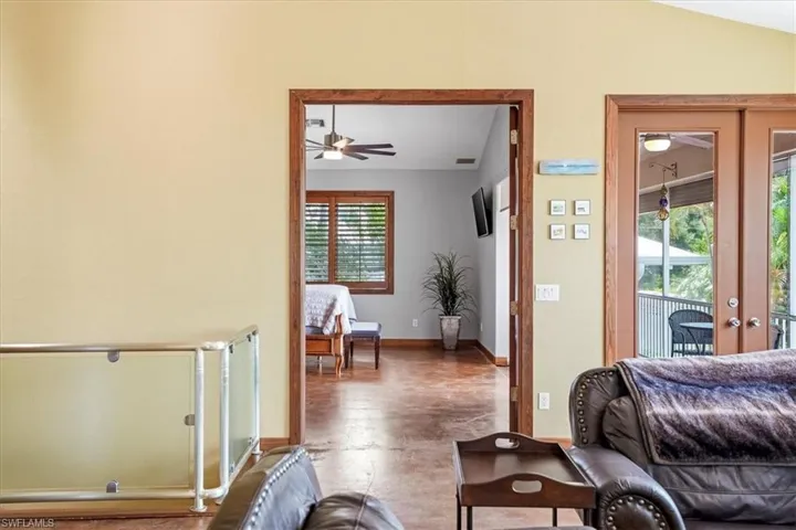 1680 Avion Pl, Naples, Florida 34104