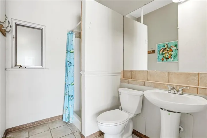1680 Avion Pl, Naples, Florida 34104
