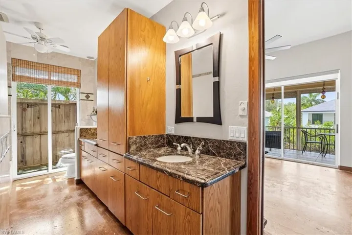 1680 Avion Pl, Naples, Florida 34104