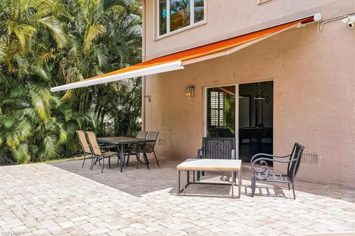 1680 Avion Pl, Naples, Florida 34104
