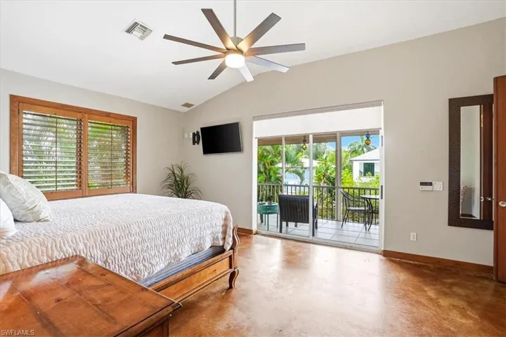 1680 Avion Pl, Naples, Florida 34104