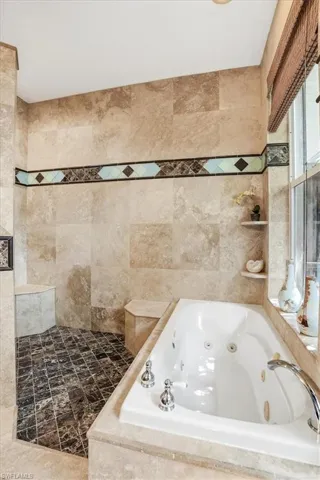 1680 Avion Pl, Naples, Florida 34104