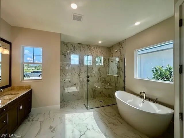 9408 Loquat Ln, Naples, Florida 34114