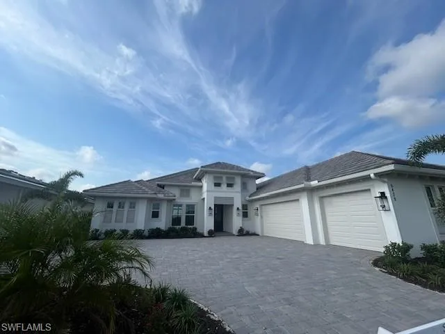 9408 Loquat Ln, Naples, Florida 34114