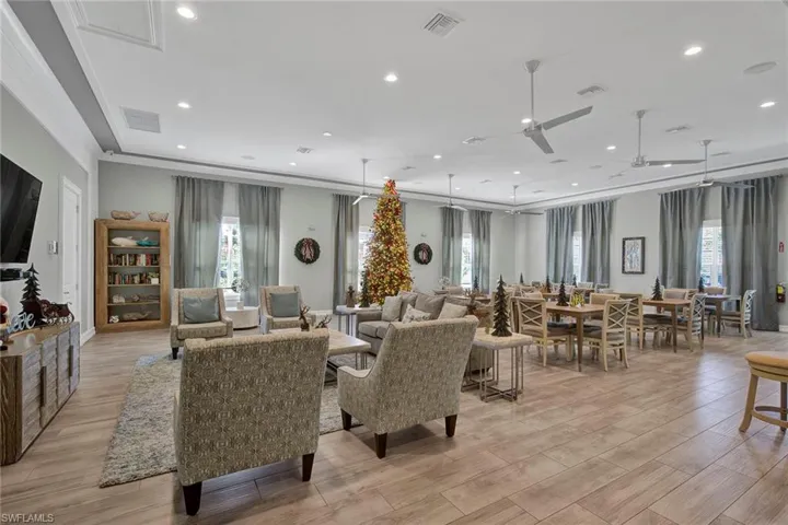 Community lobby with recessed lighting and ornamental molding