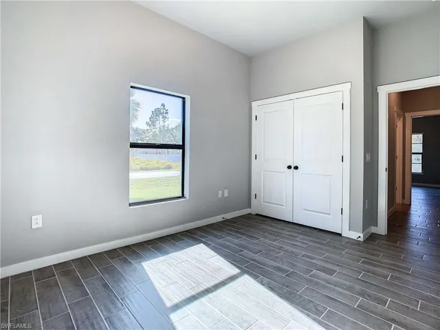 915 NW 6th  PL, Cape Coral, FL 33993