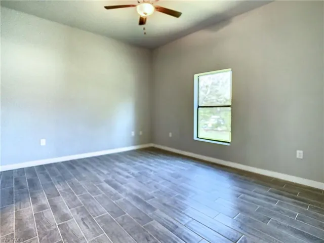 915 NW 6th  PL, Cape Coral, FL 33993