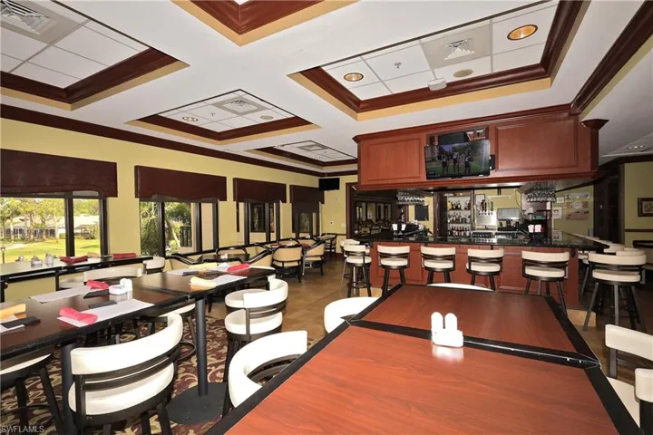 Club House Bar