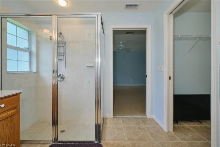 2220  Canton  AVE, Alva, FL 33920
