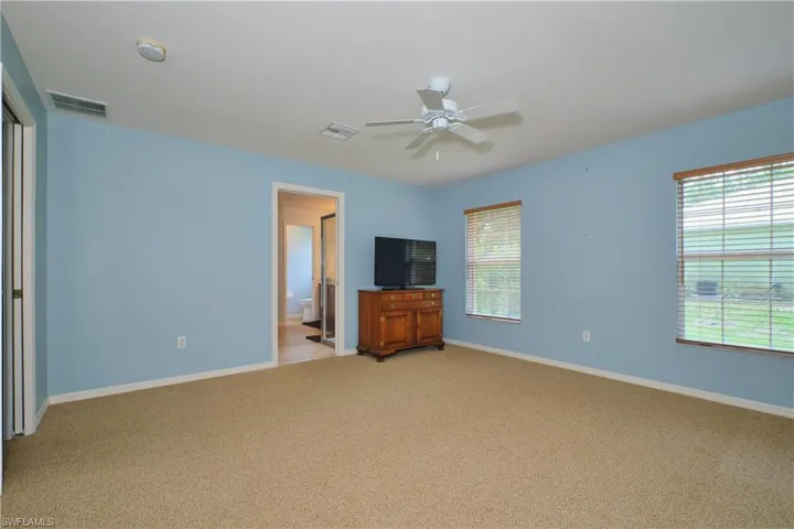 2220  Canton  AVE, Alva, FL 33920