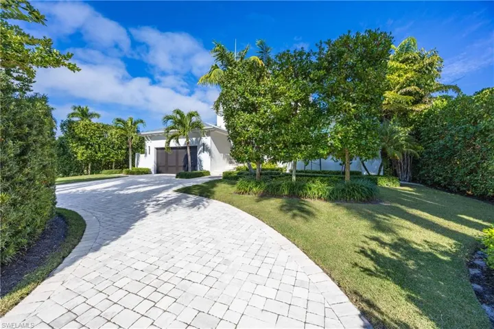 331 Spring Line Dr, Naples, Florida 34102