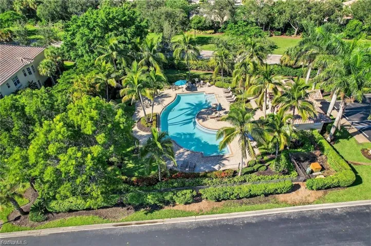 3735 Montreux Ln 4, Naples, Florida 34114