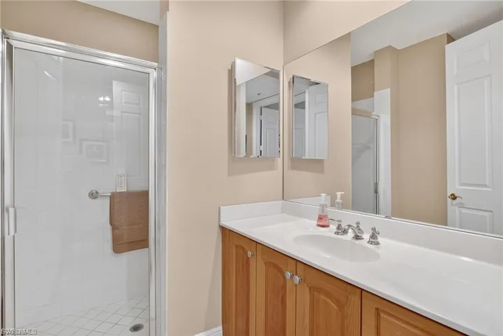 3735 Montreux Ln 4, Naples, Florida 34114