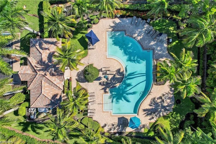 3735 Montreux Ln 4, Naples, Florida 34114