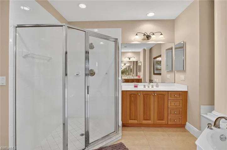 3735 Montreux Ln 4, Naples, Florida 34114