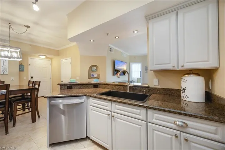 12970  Positano  CIR, Naples, FL 34105