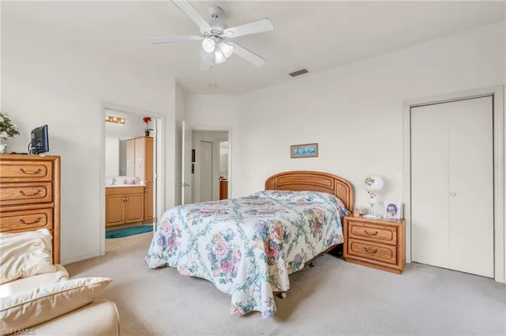 219  Danby  RD, Lehigh Acres, FL 33936