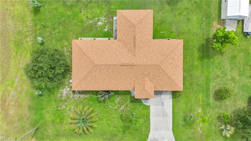 219  Danby  RD, Lehigh Acres, FL 33936