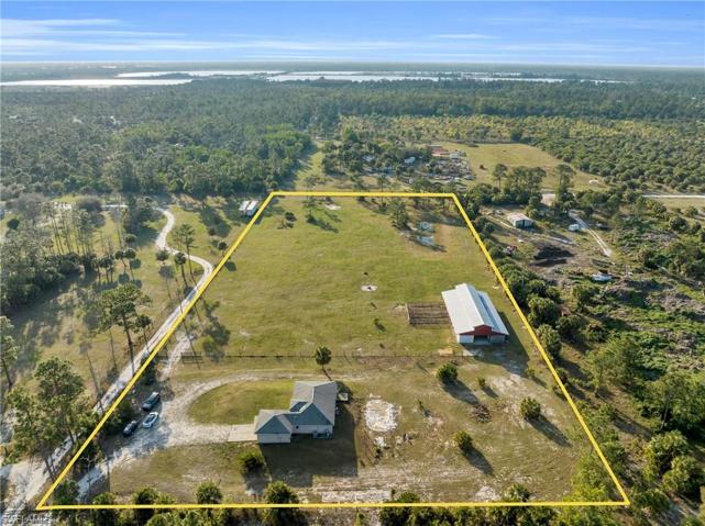 1560  Sugarberry  ST, Naples, FL 34120