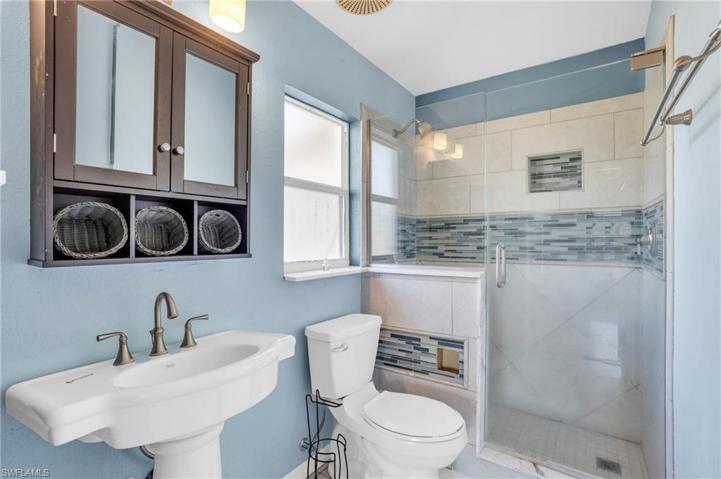 1560  Sugarberry  ST, Naples, FL 34120