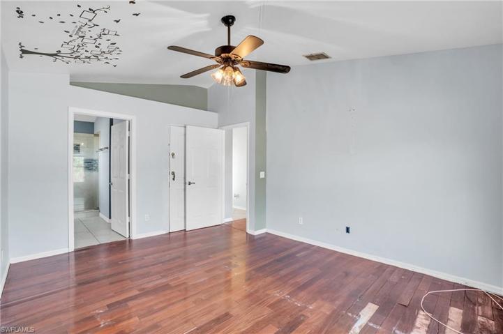 1560  Sugarberry  ST, Naples, FL 34120
