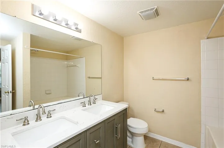 23640 Walden Center Dr 207, Estero, Florida 34134