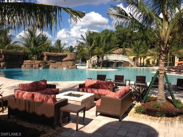 9560  Trevi  CT, Naples, FL 34113