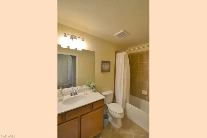 9560  Trevi  CT, Naples, FL 34113