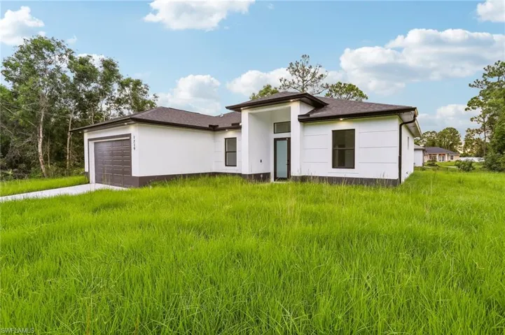 1719  Unice N AVE, Lehigh Acres, FL 33971