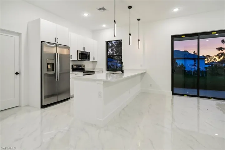 1719  Unice N AVE, Lehigh Acres, FL 33971