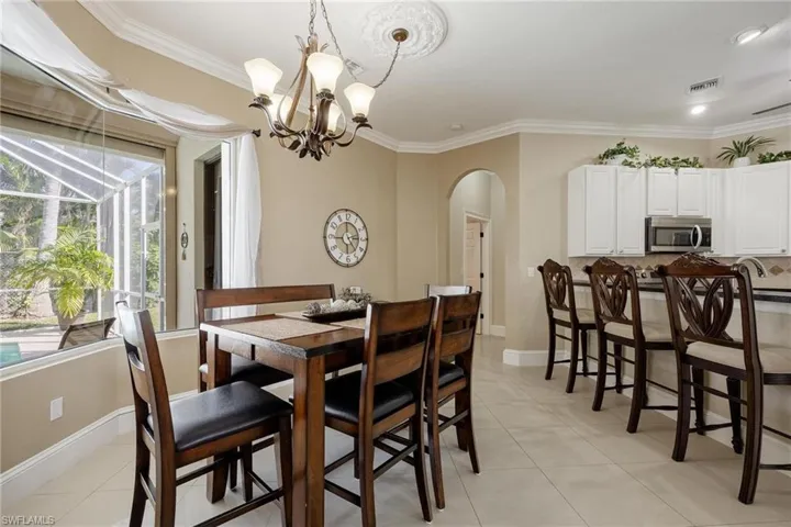 Casual Dining Area