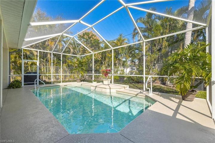 3911 Chiquita BLVD S, CAPE CORAL FL 33914