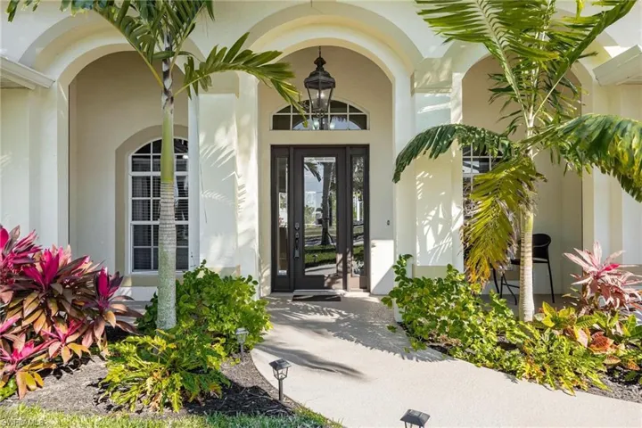 3911 Chiquita BLVD S, CAPE CORAL FL 33914