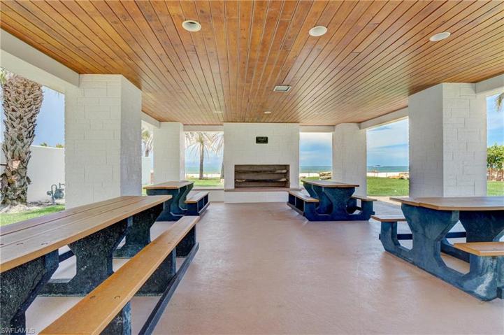Private tables, bathrooms & grills for your enjoyment!