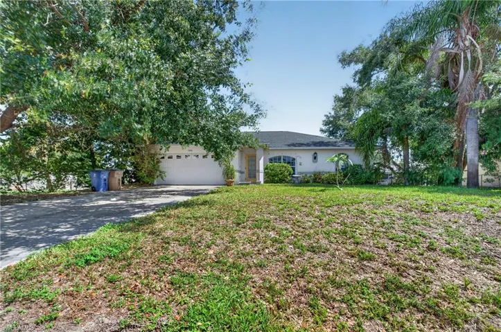 5246 Billings St, Lehigh Acres, Florida 33971