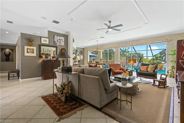 14957  Mahoe  CT, Fort Myers, FL 33908