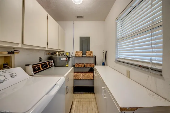4013 Se 20th Pl 505, Cape Coral, Florida 33904
