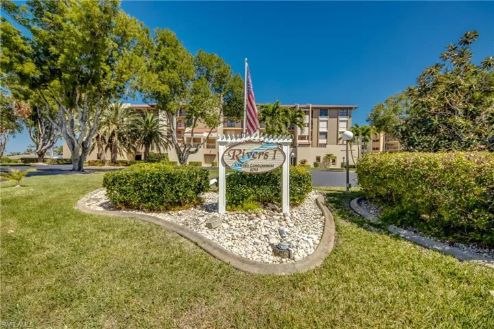 4013 Se 20th Pl 505, Cape Coral, Florida 33904
