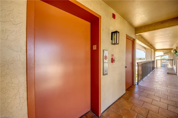 4013 Se 20th Pl 505, Cape Coral, Florida 33904
