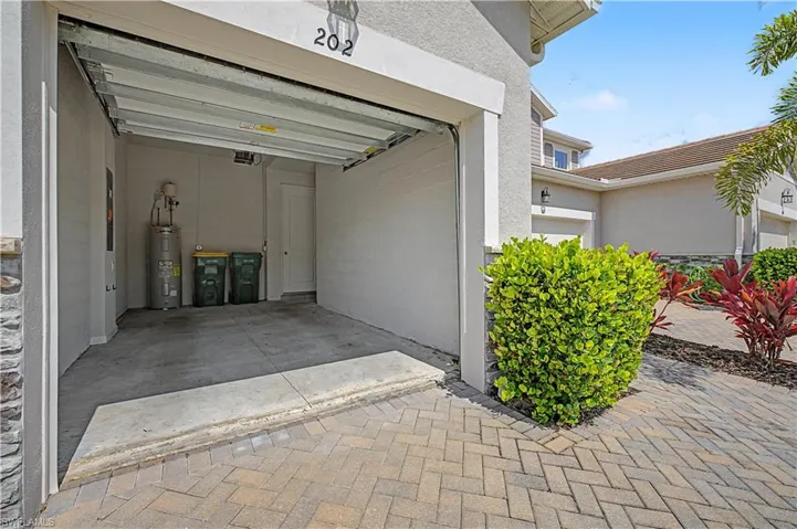 4713 Arboretum Cir 202, Other, Florida 34112
