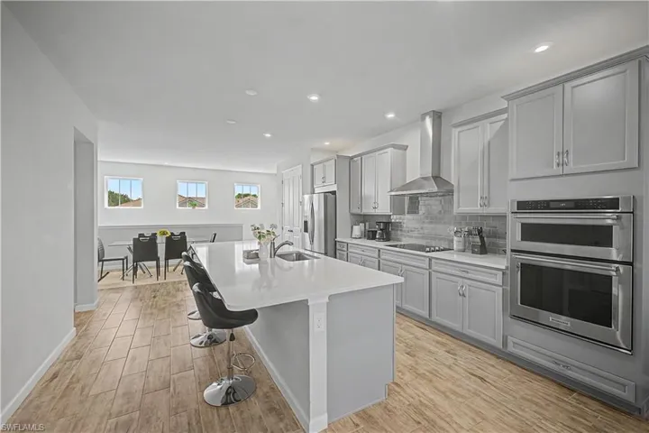 4713 Arboretum Cir 202, Other, Florida 34112