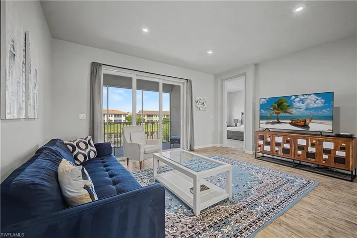 4713 Arboretum Cir 202, Other, Florida 34112