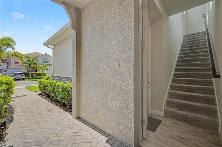 4713 Arboretum Cir 202, Other, Florida 34112