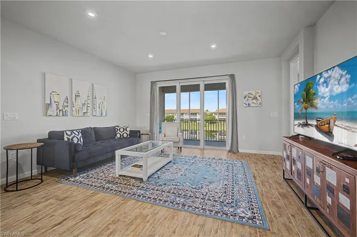 4713 Arboretum Cir 202, Other, Florida 34112
