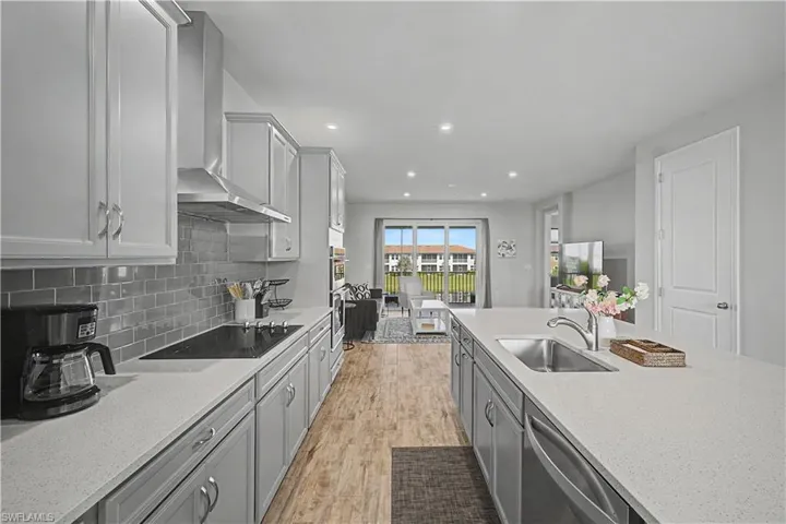 4713 Arboretum Cir 202, Other, Florida 34112