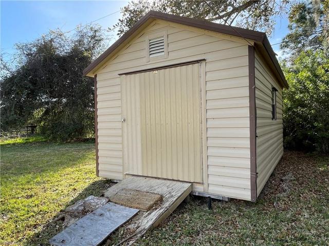 Shed