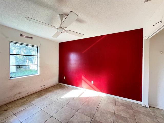 Guest Bedroom 1
