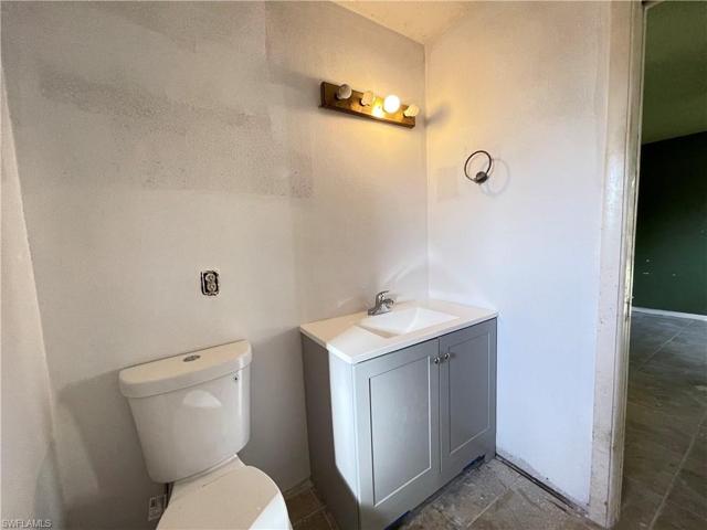 Primary room Bathroom