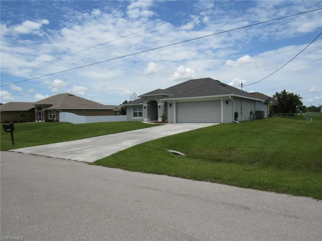 1923 Villia ST, Lehigh Acres, FL 33972,225063253